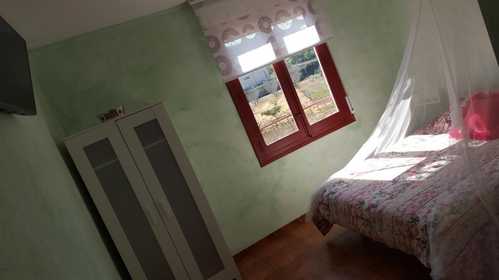 Hostal A La Sombra Del Laurel Navarrete Luaran gambar
